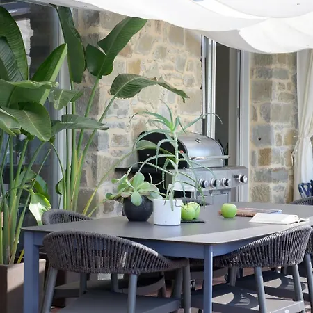 Contemporary With Pool Near Cortona